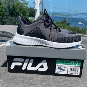 NEW FILA men’s grey and black sneakers size 9 1/2
